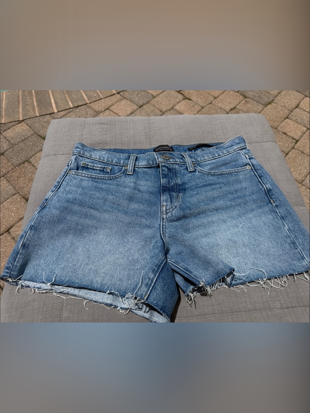Banana Republic Blue Distressed Denim Cutoff Shorts Never Worn
